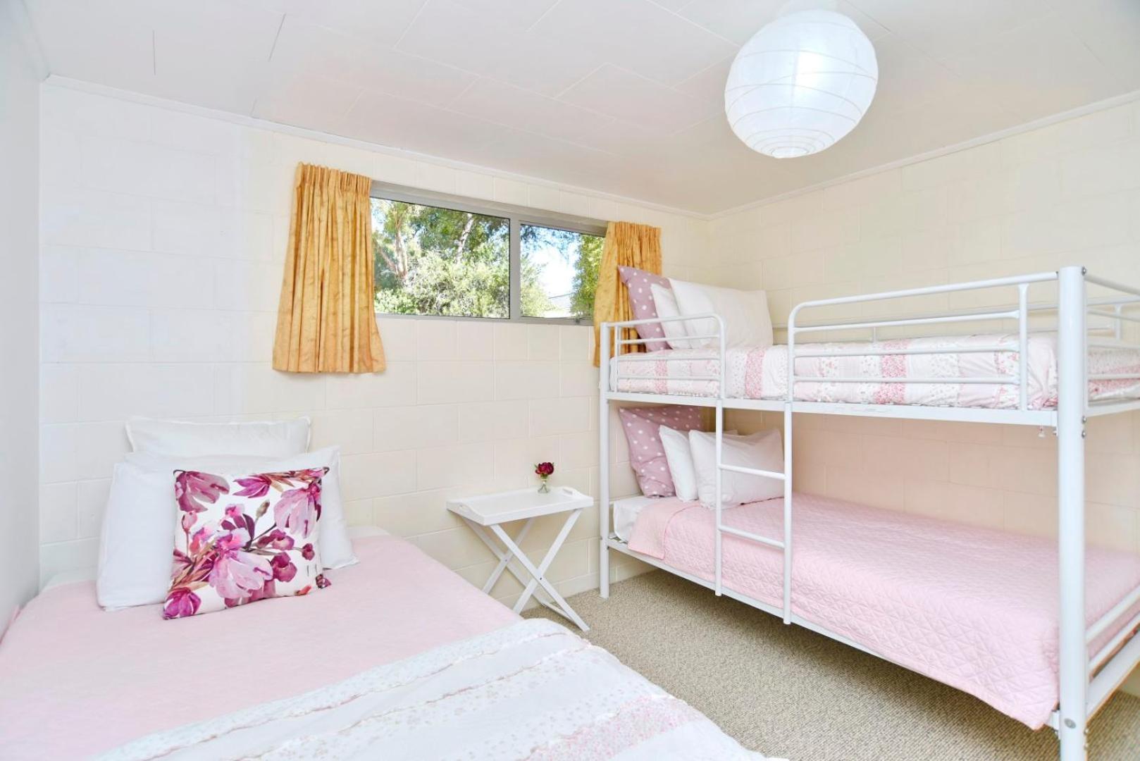 Akaroa Harbour View - Christchurch Holiday Homes Exterior photo